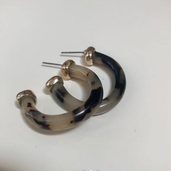 SOLD Tortoise Hoops - Picture 2 of 2